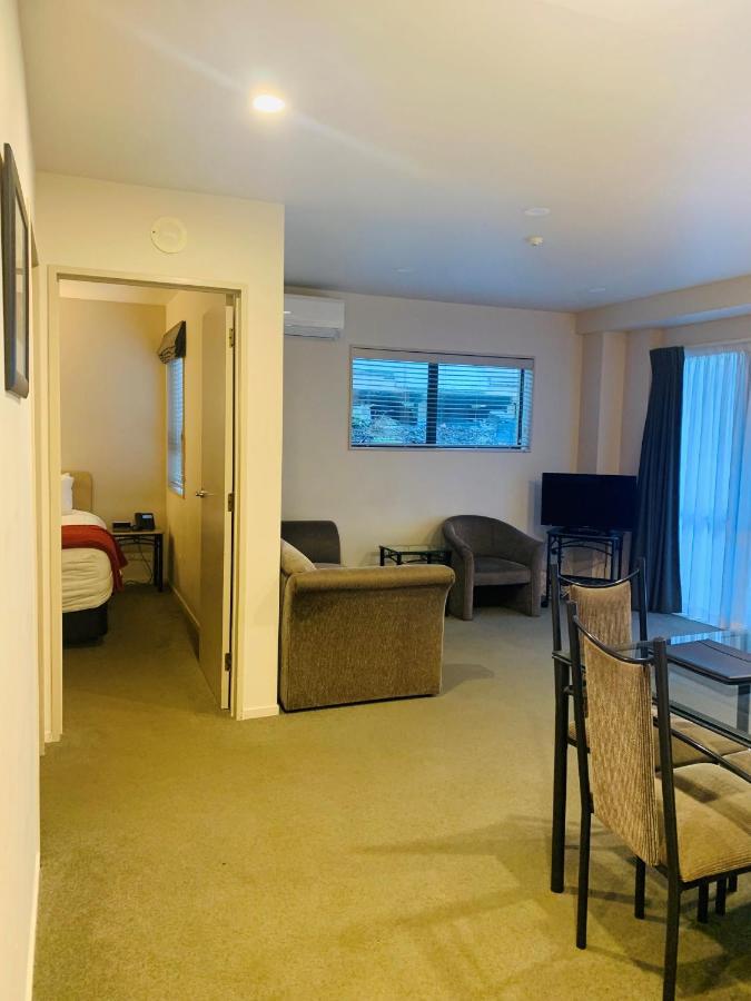 Southgate Motor Inn Веллингтон Экстерьер фото